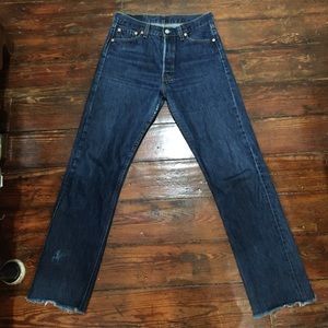 Vintage 501 Levi’s, 100% Cotton (no stretch)